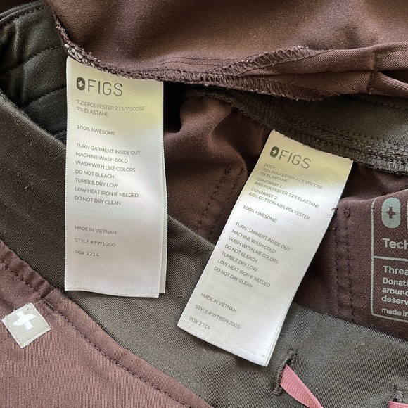 FIGS Espresso (SET) ☕️ Catarina scrub top S // Zamora scrub bottom XS - Picture 3 of 8